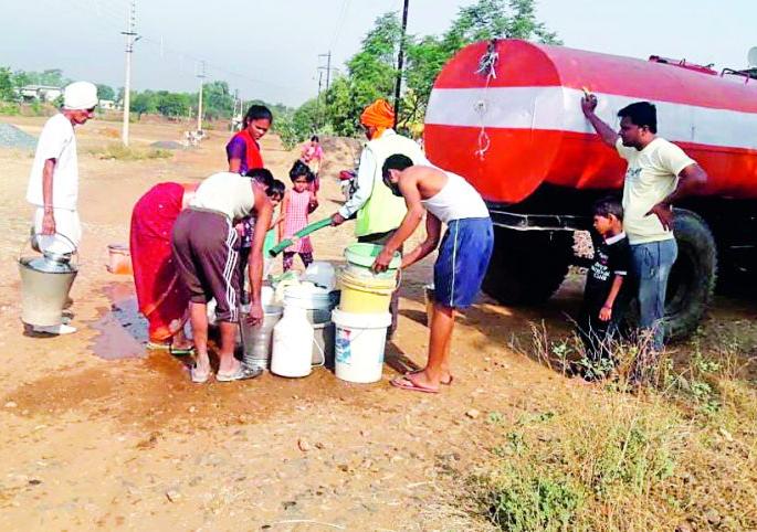 Halbeetola, Shrirampur flooded | हलबीटोला, श्रीरामपूर येथे पाणी पेटले