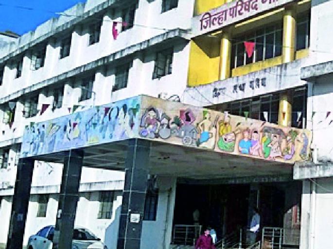 Moneybookers stuck in the cash book | कॅशबुकमध्येच अडकले संगणक परिचालकांचे मानधन Moneybookers stuck in the cash book | कॅशबुकमध्येच अडकले संगणक परिचालकांचे मानधन