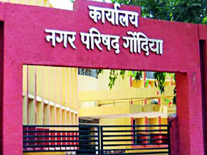 Six months later the meeting began | सहा महिन्यानंतर निघाला सभेचा मुहूर्त Six months later the meeting began | सहा महिन्यानंतर निघाला सभेचा मुहूर्त