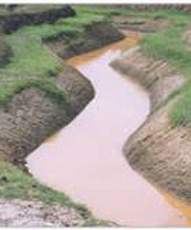 Jalyukta' works delaying | ‘जलयुक्त’ची कामे थंड बस्त्यात Jalyukta' works delaying | ‘जलयुक्त’ची कामे थंड बस्त्यात