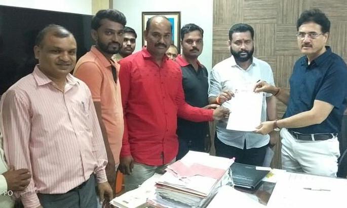 Order to remove the waterfall of Nanduram God | नांदूरमधमेश्वरच्या पाणवेली हटविण्याचे आदेश