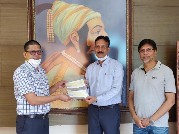 Malpani family's aid to all crores, fight against Corona: Rs 50 lakh each for the Chief Minister's Assistance Fund and the Prime Minister's Care Fund. | मालपाणी परिवाराची सव्वा कोटीची मदत,कोरोनाविरुद्धची लढाई : मुख्यमंत्री सहाय्यता निधी व पंतप्रधान केअर फंडासाठी प्रत्येकी पन्नास लाख रुपये Malpani family's aid to all crores, fight against Corona: Rs 50 lakh each for the Chief Minister's Assistance Fund and the Prime Minister's Care Fund. | मालपाणी परिवाराची सव्वा कोटीची मदत,कोरोनाविरुद्धची लढाई : मुख्यमंत्री सहाय्यता निधी व पंतप्रधान केअर फंडासाठी प्रत्येकी पन्नास लाख रुपये