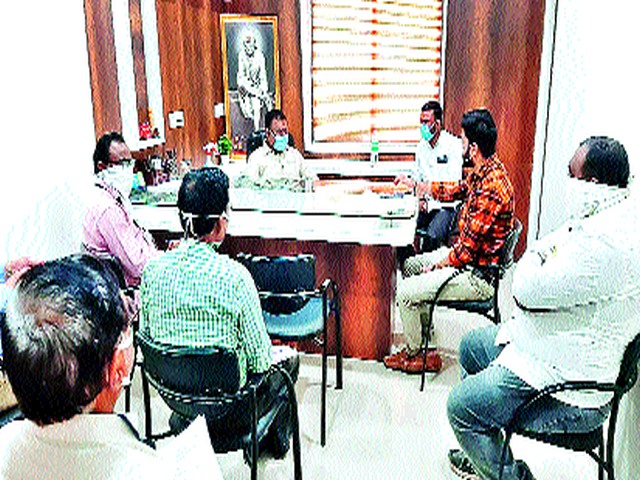 Four Covid Care Centers proposed in Niphad taluka | निफाड तालुक्यात चार कोविड केअर सेंटर प्रस्तावित Four Covid Care Centers proposed in Niphad taluka | निफाड तालुक्यात चार कोविड केअर सेंटर प्रस्तावित