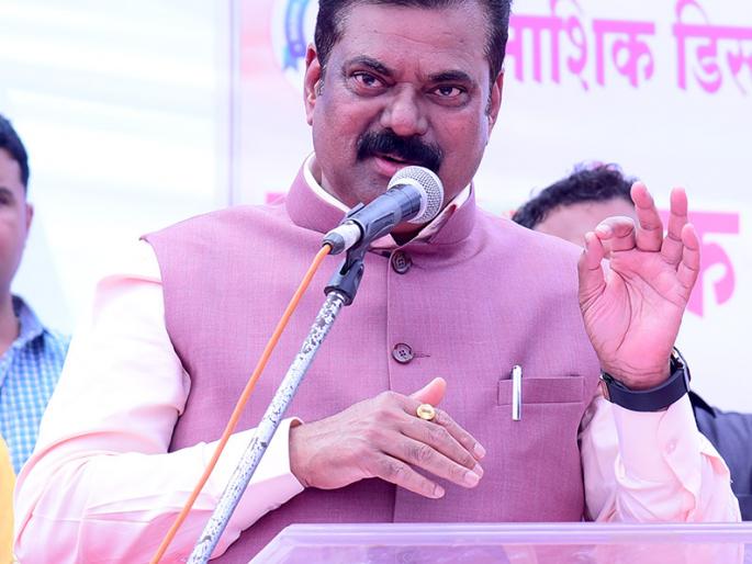 Fadnavis interrogated to cover up cases of alliance leaders | आघाडीतील नेत्यांची प्रकरणे लपवण्यासाठी फडणवीसांची चौकशी :कपिल पाटील