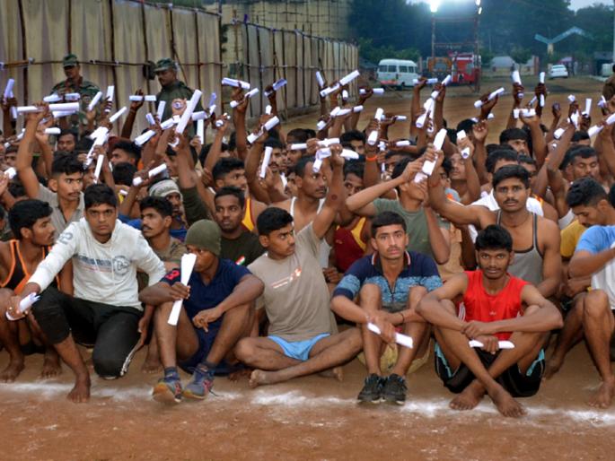 Parbhani: Thousands of youths pass the test | परभणी : ४० हजार युवकांनी दिली चाचणी Parbhani: Thousands of youths pass the test | परभणी : ४० हजार युवकांनी दिली चाचणी