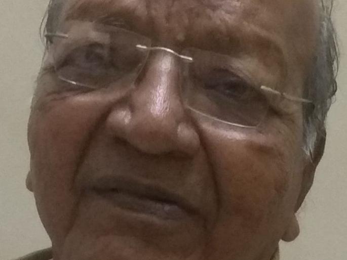 The problem of cleaning workers' houses in the state is serious | राज्यात सफाई कामगारांच्या घरांचा प्रश्न गंभीर The problem of cleaning workers' houses in the state is serious | राज्यात सफाई कामगारांच्या घरांचा प्रश्न गंभीर