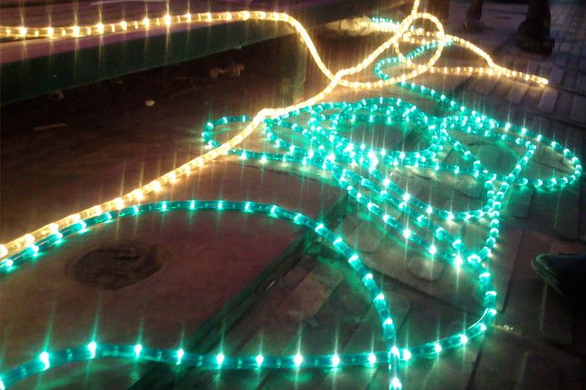 Corona doesn't want Chinese goods, Ray Bappa | कोरोनामुळे चीनच्या वस्तू नको रे बाप्पा Corona doesn't want Chinese goods, Ray Bappa | कोरोनामुळे चीनच्या वस्तू नको रे बाप्पा