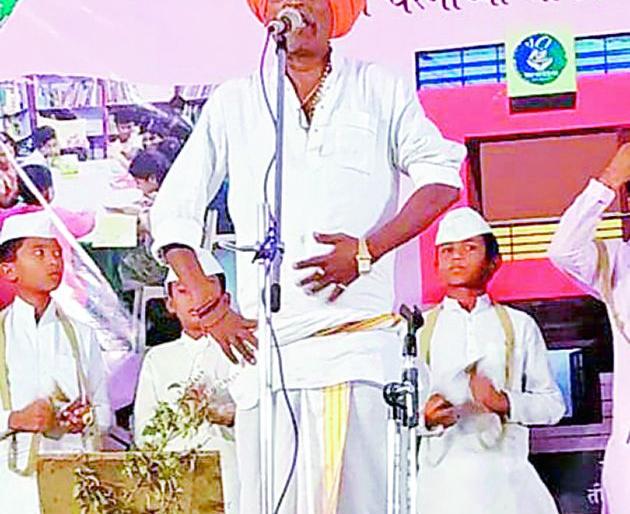 Reading will enrich the mind - Retirement Maharaj Indurikar | वाचनाने मन समृद्ध होईल- निवृत्ती महाराज इंदुरीकर Reading will enrich the mind - Retirement Maharaj Indurikar | वाचनाने मन समृद्ध होईल- निवृत्ती महाराज इंदुरीकर