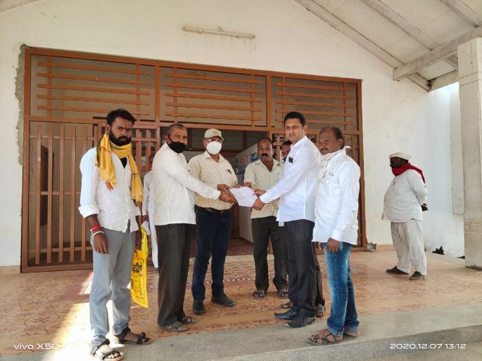 Beneficiaries deprived of households due to lack of survey | सर्व्हेअभावी लाभार्थी घरकुलांपासून वंचित