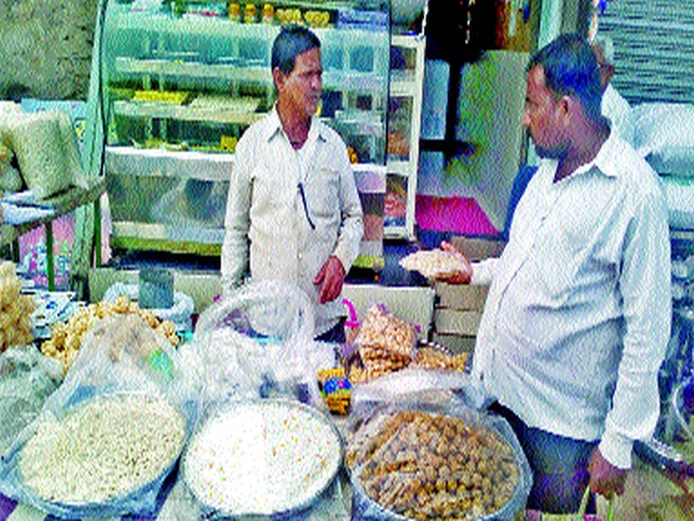 Market ready for transition | संक्रांतीसाठी बाजारपेठ सज्ज Market ready for transition | संक्रांतीसाठी बाजारपेठ सज्ज