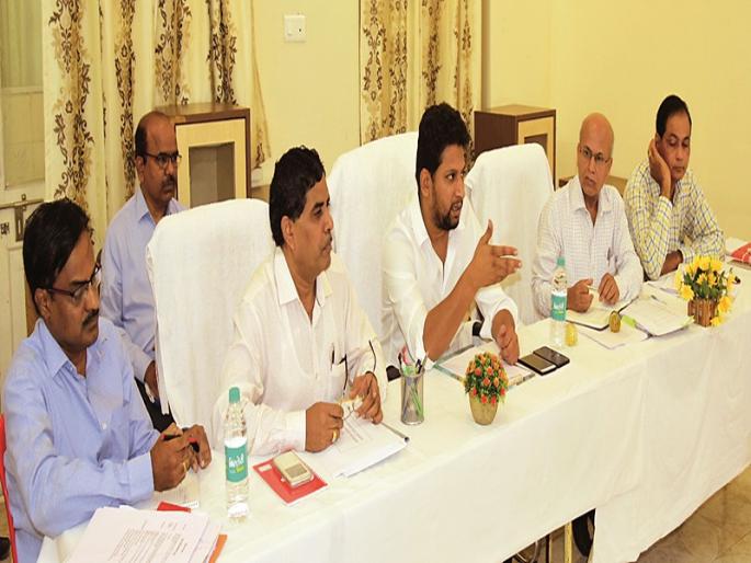 Work of flyover before assembly elections: Sujay Vikhe | विधानसभा निवडणुकीपूर्वी उड्डाणपुलाचे काम : सुजय विखे