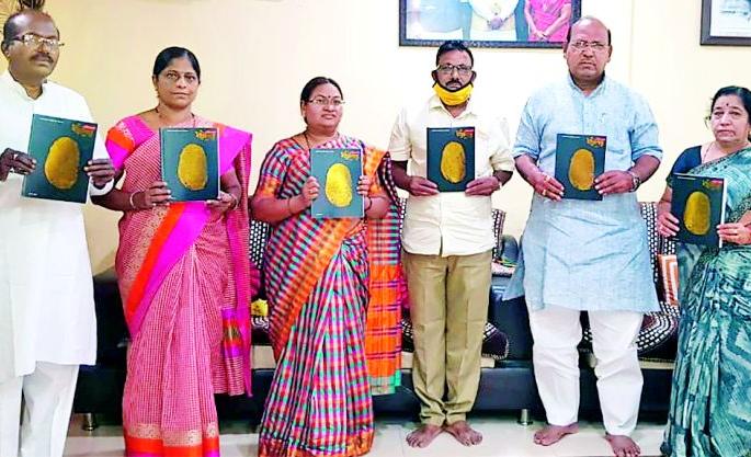 Lokmat Dipotsav adds to the knowledge | लोकमत दीपोत्सव ज्ञानात भर घालणारा Lokmat Dipotsav adds to the knowledge | लोकमत दीपोत्सव ज्ञानात भर घालणारा