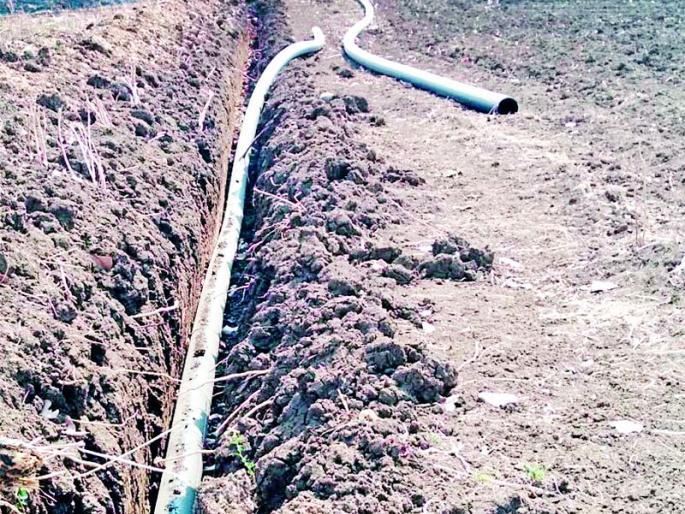 Problems raised by Lift irrigation scheme | उपसा सिंचन योजनेने वाढविली अडचण Problems raised by Lift irrigation scheme | उपसा सिंचन योजनेने वाढविली अडचण