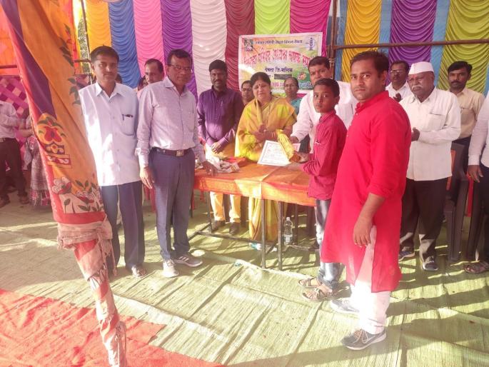 Dist. W President's Cup cheer at Taluk level competition De Paul English Medium School | जि. प. अध्यक्ष चषक तालुकास्तरीय स्पर्धा डी पॉल इंग्लिश मिडीयम स्कूल येथे उत्साहात Dist. W President's Cup cheer at Taluk level competition De Paul English Medium School | जि. प. अध्यक्ष चषक तालुकास्तरीय स्पर्धा डी पॉल इंग्लिश मिडीयम स्कूल येथे उत्साहात