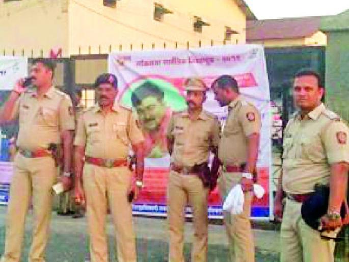 Lok Sabha Election 2019; Strong Room Triple Safety | Lok Sabha Election 2019; स्ट्राँग रूमला त्रिस्तरीय सुरक्षा Lok Sabha Election 2019; Strong Room Triple Safety | Lok Sabha Election 2019; स्ट्राँग रूमला त्रिस्तरीय सुरक्षा