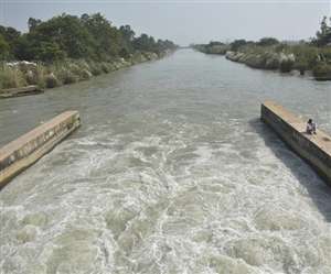 Riverinterlinking : The Issue of Governors-Environmental | नदीजोड : शासनकर्ते-पर्यावरणवाद्यांतील झुंजीचा मुद्दा Riverinterlinking : The Issue of Governors-Environmental | नदीजोड : शासनकर्ते-पर्यावरणवाद्यांतील झुंजीचा मुद्दा