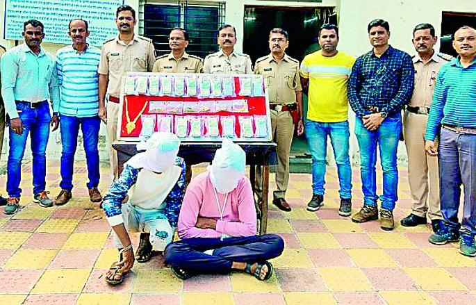 The girlfriend who wants to make her boyfriend rich in a flash has reached the jail! | प्रियकराला झटक्यात श्रीमंत करू इच्छिणारी प्रेयसी पोहोचली कोठडीत! The girlfriend who wants to make her boyfriend rich in a flash has reached the jail! | प्रियकराला झटक्यात श्रीमंत करू इच्छिणारी प्रेयसी पोहोचली कोठडीत!