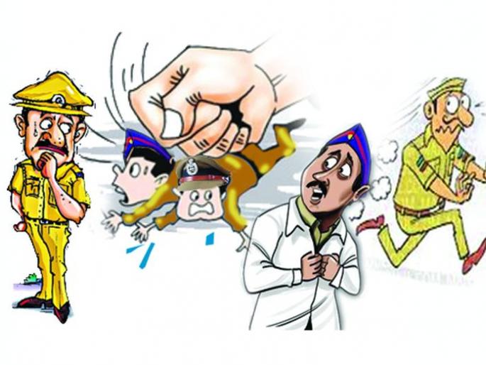 Increasing attacks on police in Nagpur | उपराजधानीत पोलिसांवर वाढते हल्ले Increasing attacks on police in Nagpur | उपराजधानीत पोलिसांवर वाढते हल्ले