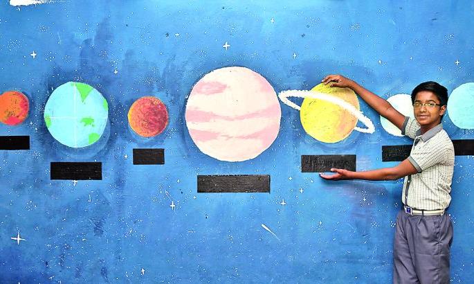 School talked and chatter grew! | शाळा बोलकी झाली अन् किलबिल वाढली! School talked and chatter grew! | शाळा बोलकी झाली अन् किलबिल वाढली!