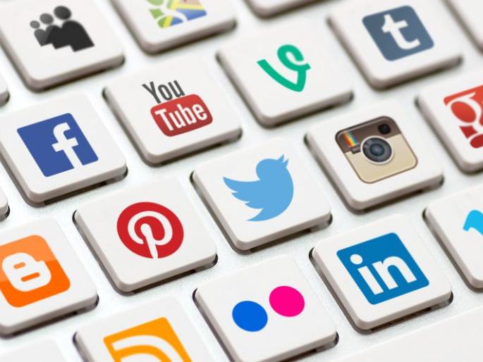 Only social media is not responsible | केवळ सोशल मीडियाच जबाबदार नाही Only social media is not responsible | केवळ सोशल मीडियाच जबाबदार नाही