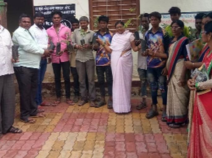 5 Tree Planting at Dhanur Lonakte | धनुर लोणकुटे येथे ३२०० वृक्षांची लागवड