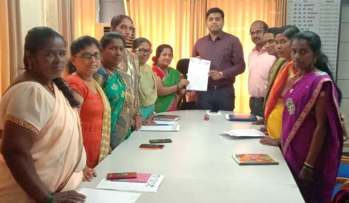 Zilla Parishad talks with CEOs | जिल्हा परिषद सीईओंशी आशा, गटप्रवर्तक युनियनची चर्चा Zilla Parishad talks with CEOs | जिल्हा परिषद सीईओंशी आशा, गटप्रवर्तक युनियनची चर्चा