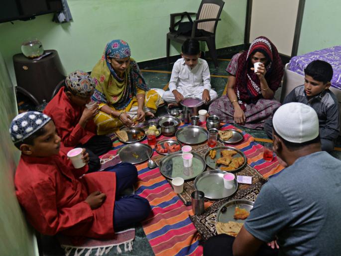 Namaz, Tarawih and Iftar should be celebrated at home | नमाज, तरावीह व इफ्तार घरातच