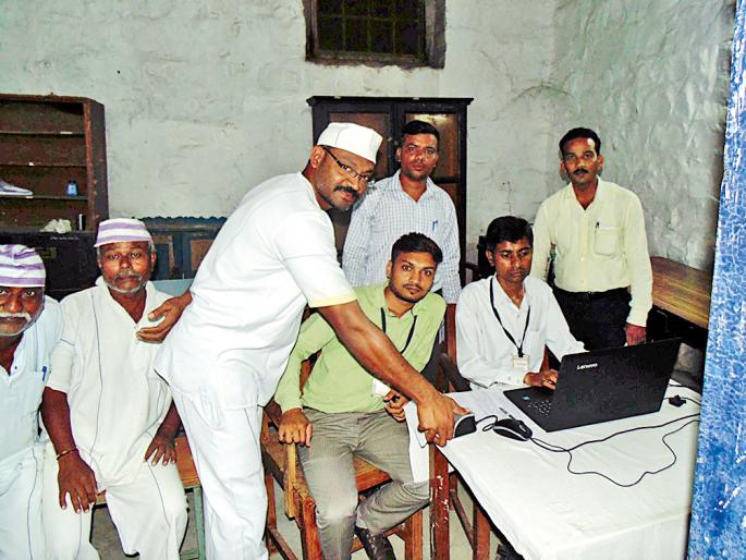 Barring farmers will get debt relief | बंदिजन शेतकºयांनाही मिळणार कर्जमाफी Barring farmers will get debt relief | बंदिजन शेतकºयांनाही मिळणार कर्जमाफी