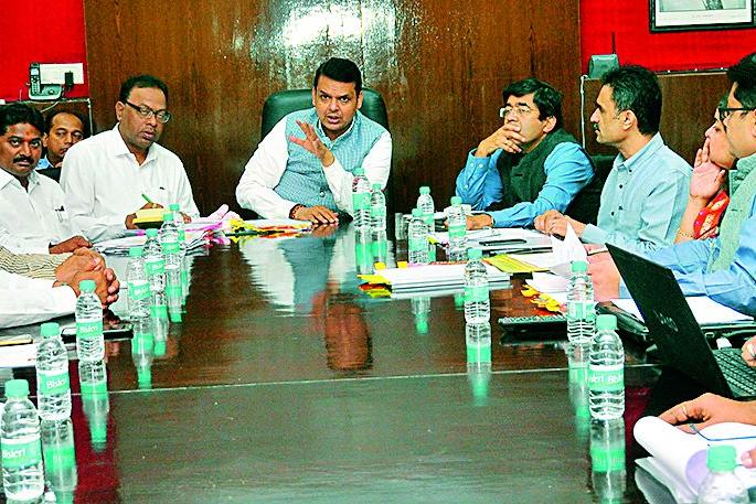 Grow income, do not keep on relying on subsidies | उत्पन्न वाढवा, अनुदानाच्या भरवशावर राहू नका Grow income, do not keep on relying on subsidies | उत्पन्न वाढवा, अनुदानाच्या भरवशावर राहू नका