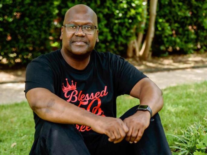 A man in America was innocent but still spent 23 years in jail and now he will get three Crore compensation | निर्दोष असूनही २३ वर्षांपर्यंत तुरूंगात रहावं लागलं, आता मिळणार ३.६ कोटी नुकसान भरपाई A man in America was innocent but still spent 23 years in jail and now he will get three Crore compensation | निर्दोष असूनही २३ वर्षांपर्यंत तुरूंगात रहावं लागलं, आता मिळणार ३.६ कोटी नुकसान भरपाई