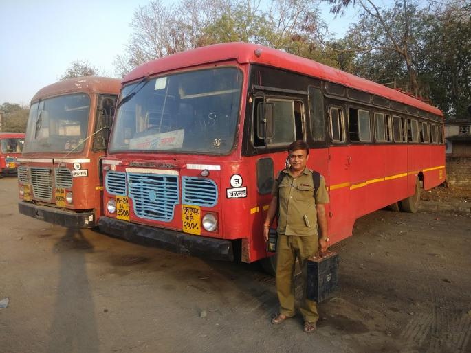 Didn't give a dress, and said wear a clean dress! Action notice to drivers, carriers: ST General Manager's letter to Divisional Controllers | ड्रेसच दिला नाही अन् म्हणे स्वच्छ ड्रेस घालून या! चालक, वाहकांना कारवाईची तंबी : एसटी महाव्यवस्थापकांचे विभाग नियंत्रकांना पत्र Didn't give a dress, and said wear a clean dress! Action notice to drivers, carriers: ST General Manager's letter to Divisional Controllers | ड्रेसच दिला नाही अन् म्हणे स्वच्छ ड्रेस घालून या! चालक, वाहकांना कारवाईची तंबी : एसटी महाव्यवस्थापकांचे विभाग नियंत्रकांना पत्र