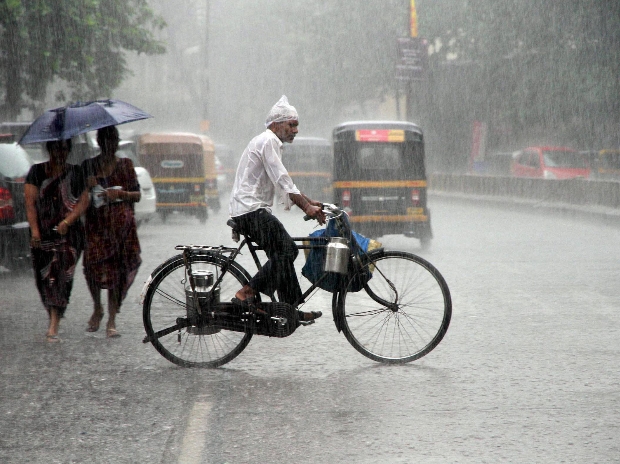 Rain warning in Vidarbha does not affect the country much | विदर्भात पावसाचा इशारा, देशावर फारसा परिणाम नाही  Rain warning in Vidarbha does not affect the country much | विदर्भात पावसाचा इशारा, देशावर फारसा परिणाम नाही