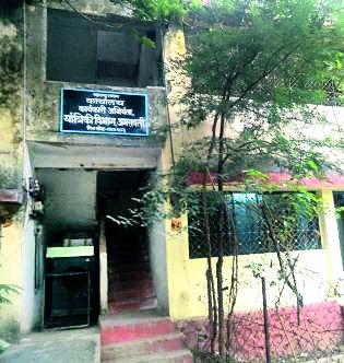 Burned records are safe in other offices | जळालेले रेकॉर्ड अन्य कार्यालयांमध्ये सेफ Burned records are safe in other offices | जळालेले रेकॉर्ड अन्य कार्यालयांमध्ये सेफ