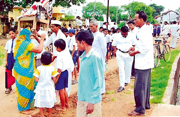 There is the joy of the freedom fighters in the house | तिथे घराघरांतून निनादतो स्वातंत्र्यांचा जल्लोष