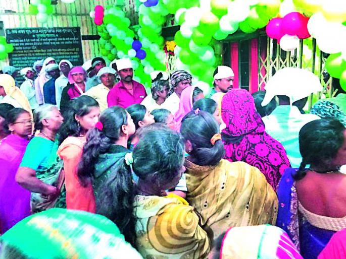The symbol of religious integration reached the Tajmehandi on the birth anniversary of the journey | ताजमेहंदी जन्मोत्सव यात्रा ठरली धार्मिक एकात्मतेचे प्रतिक The symbol of religious integration reached the Tajmehandi on the birth anniversary of the journey | ताजमेहंदी जन्मोत्सव यात्रा ठरली धार्मिक एकात्मतेचे प्रतिक