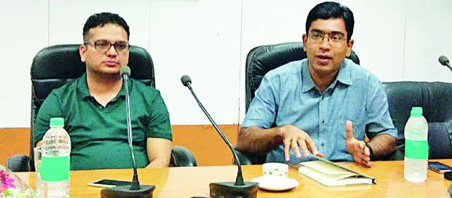 Administration will reach the people | प्रशासन जनतेपर्यंत पोहोचविणार Administration will reach the people | प्रशासन जनतेपर्यंत पोहोचविणार