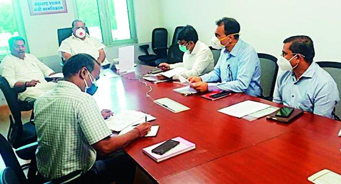 The minimum wage will be applicable to workers in the cement industry | सिमेंट उद्योगातील कामगारांना किमान नवीन वेतनश्रेणी लागू होणार