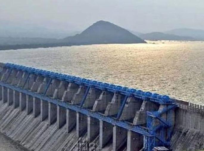 100 villages of Akalpada yatna will benefit | अक्कलपाडा आवर्तनाचा १०० गावांना फायदा होणार  100 villages of Akalpada yatna will benefit | अक्कलपाडा आवर्तनाचा १०० गावांना फायदा होणार