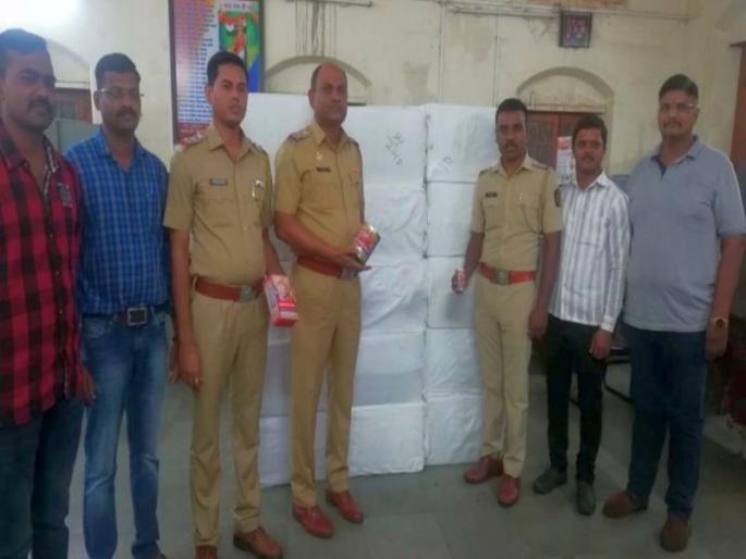 One crore issues from the state were taken to Shirpur | परराज्यातून येणारा एक कोटीचा मुद्देमाल शिरपूरला हस्तगत One crore issues from the state were taken to Shirpur | परराज्यातून येणारा एक कोटीचा मुद्देमाल शिरपूरला हस्तगत