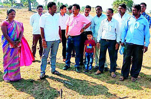 The health center's place is free | आरोग्य केंद्राच्या जागेचा तिढा सुटला