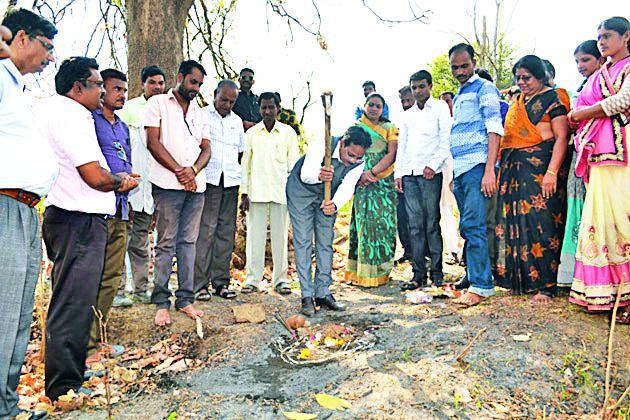 Top priority to drinking water | पिण्याच्या पाण्याला सर्वोच्च प्राथमिकता