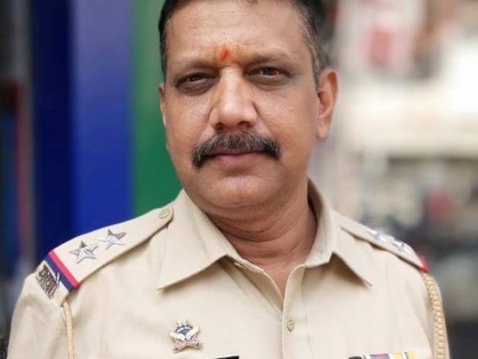 President, Police Medal to four officers | चार अधिकाऱ्यांना राष्ट्रपती, पोलीसपदक President, Police Medal to four officers | चार अधिकाऱ्यांना राष्ट्रपती, पोलीसपदक