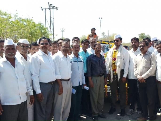  The achievement of the central public service, Niketan Kadam | केंद्रीय लोकसेवा परीक्षेत निकेतन कदमचे यश