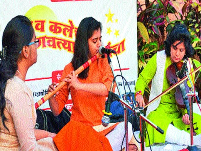 Spellbound spellbound spellbound | वाद्यांच्या जुगलबंदीने श्रोते मंत्रमुग्ध Spellbound spellbound spellbound | वाद्यांच्या जुगलबंदीने श्रोते मंत्रमुग्ध