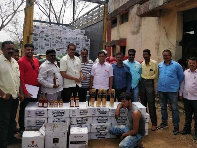 Amjadali liquor seized with Rs 44 lakhs truck | ट्रकसह 44 लाखांचा मद्यसाठा आमलाडला जप्त Amjadali liquor seized with Rs 44 lakhs truck | ट्रकसह 44 लाखांचा मद्यसाठा आमलाडला जप्त