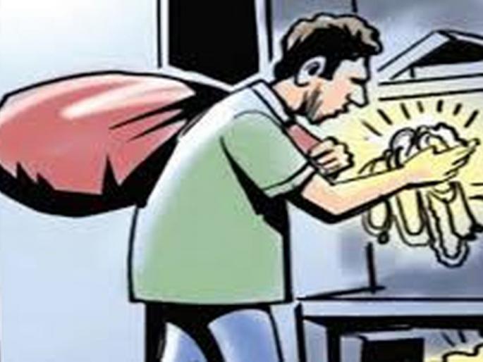 Thousands looted in two places | दोन ठिकाणी घरफोडीत हजारोंचा ऐवज लपास Thousands looted in two places | दोन ठिकाणी घरफोडीत हजारोंचा ऐवज लपास