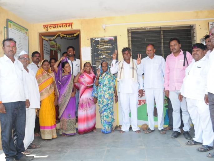 Negugaon Sub-Inspector-in-Chief Babu Gangurde uncontested | नेऊरगाव उपसरपंचपदी बाळु गांगुर्डे बिनविरोध Negugaon Sub-Inspector-in-Chief Babu Gangurde uncontested | नेऊरगाव उपसरपंचपदी बाळु गांगुर्डे बिनविरोध