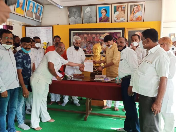 Nisaka- Godakath residents for Rasaka to the Agriculture Minister | निसाका- रासाकासाठी गोदाकाठवासीयांचे कृषीमंत्र्यांना साकडे