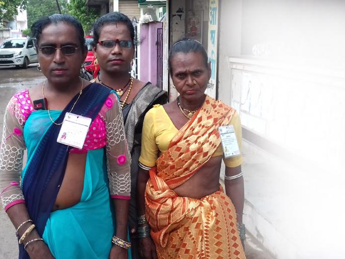 Parbhani: The third generation of Ranipada incident is scared | परभणी : राईनपाडा घटनेची तृतीयपंथीयांना धास्ती