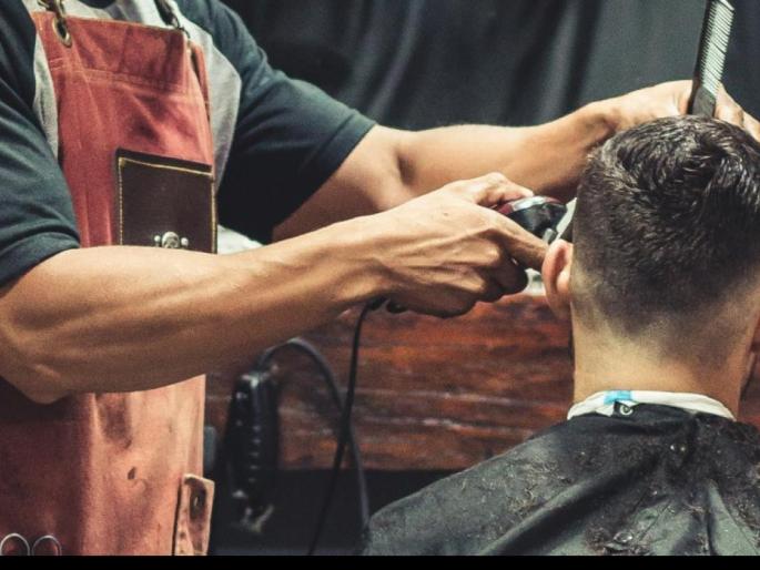 In preparation for the salon professional prison | सलून व्यावसायिक जेलभरोच्या तयारीत In preparation for the salon professional prison | सलून व्यावसायिक जेलभरोच्या तयारीत